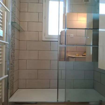 Apartment L Arsenal Comfortable 3 Bedrooms Tarbes