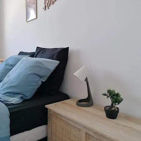 L Arsenal Comfortable 3 Bedrooms