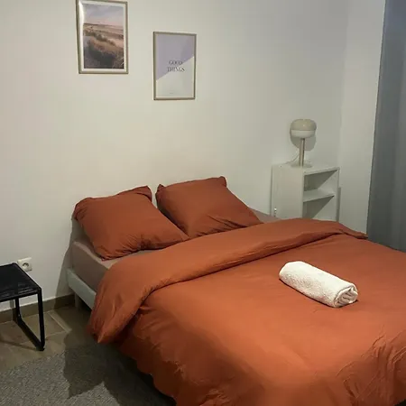 L Arsenal Comfortable 3 Bedrooms 塔布