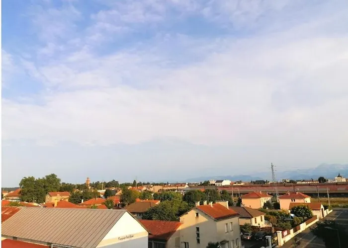 L Arsenal Comfortable 3 Bedrooms Apartment *