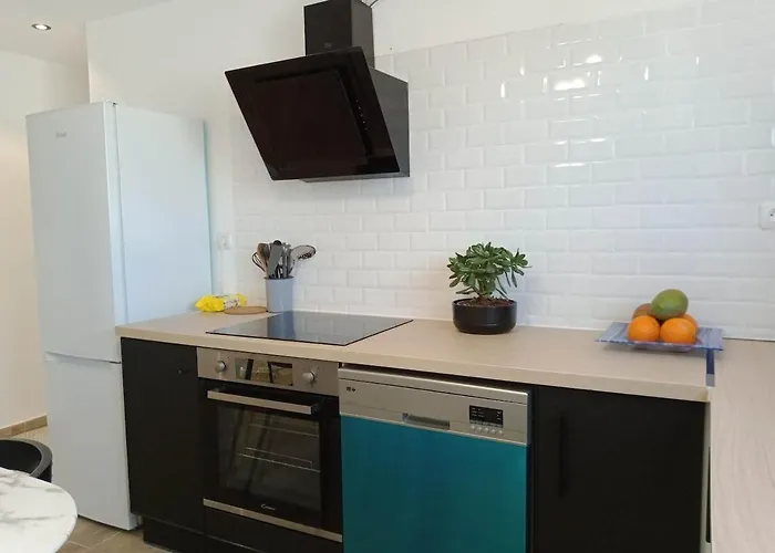 L Arsenal Comfortable 3 Bedrooms * Tarbes